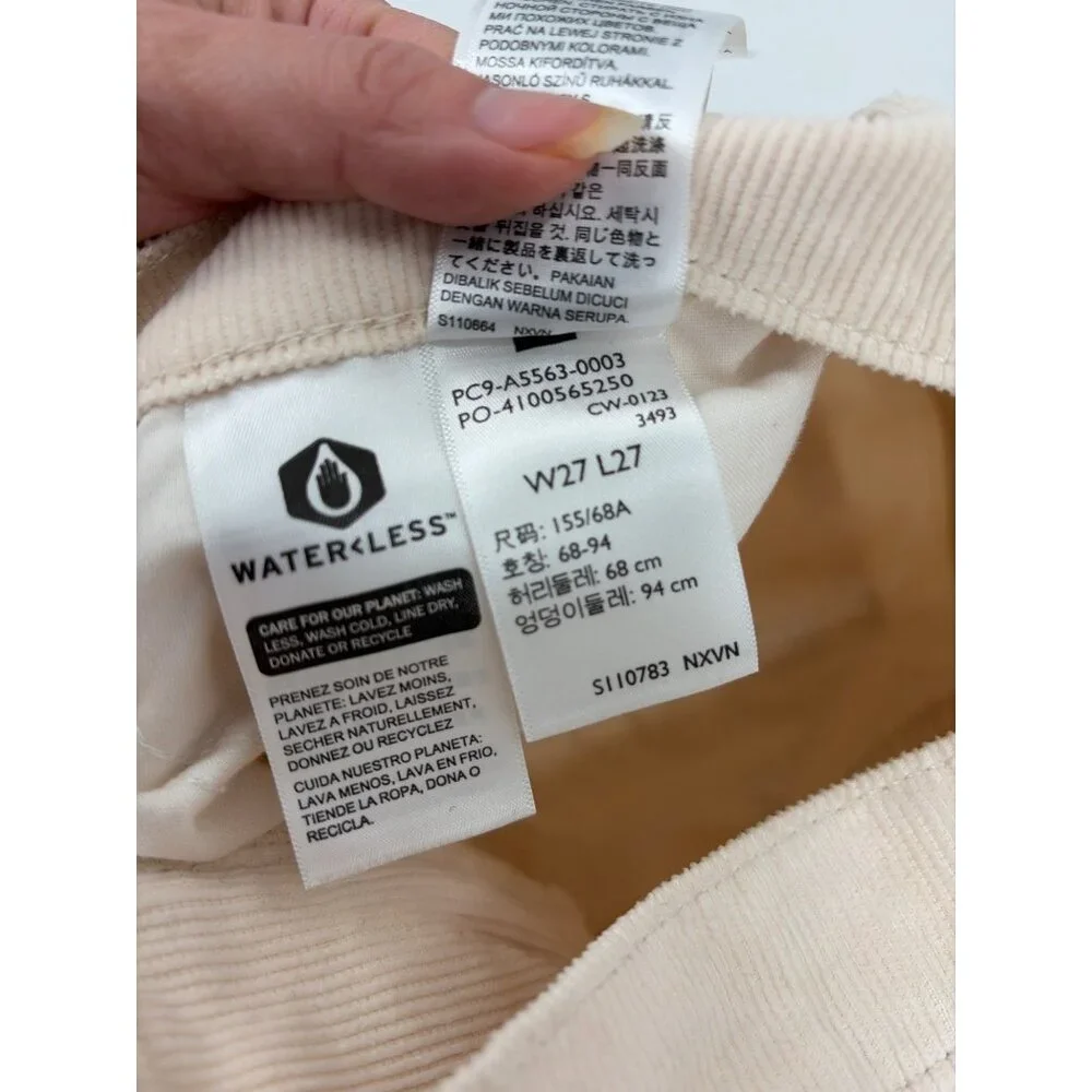 NWT Levis Womens 27x27 Middy Ankle Bootcut Pants Cotton Cream Corduroy Retro - Picture 7 of 11